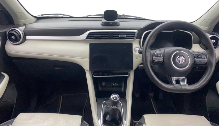 2024 MG ASTOR  Sharp Pro 1.5 MT (Ivory), Petrol, Manual, 18,404 km, Dashboard