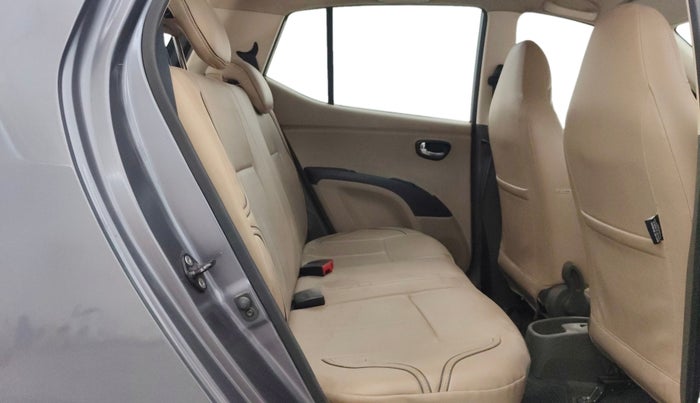 2013 Hyundai i10 SPORTZ 1.2 AT, Petrol, Automatic, 53,731 km, Right Side Rear Door Cabin