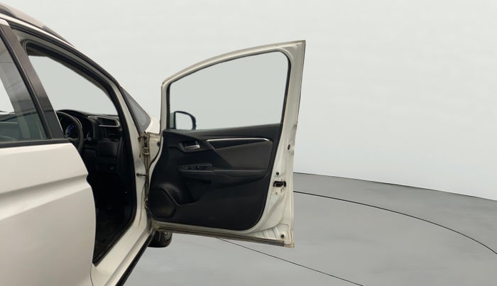 2017 Honda WR-V 1.5L I-DTEC VX MT, Diesel, Manual, 97,195 km, RHS Front Door