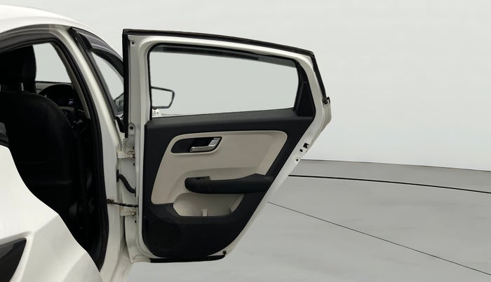 2022 Tata ALTROZ XZ PLUS PETROL, Petrol, Manual, 38,170 km, RHS Rear Door