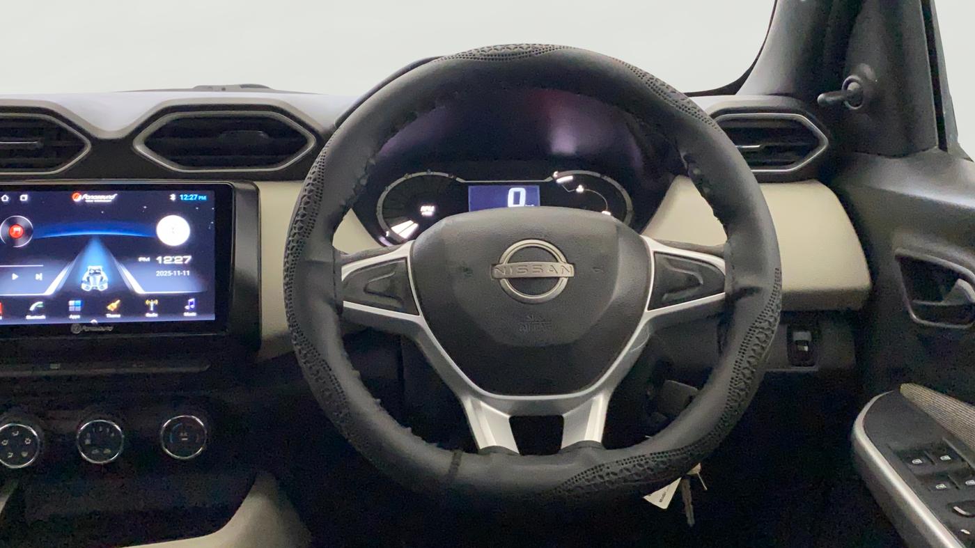 2022 Nissan MAGNITE XE, Petrol, Manual, 69,449 km, Steering Wheel Close Up