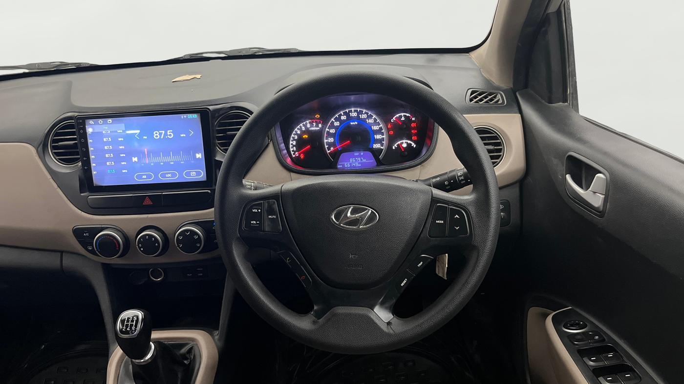 2017 Hyundai Grand i10 SPORTZ 1.2 KAPPA VTVT, CNG, Manual, 66,106 km, Steering Wheel Close Up