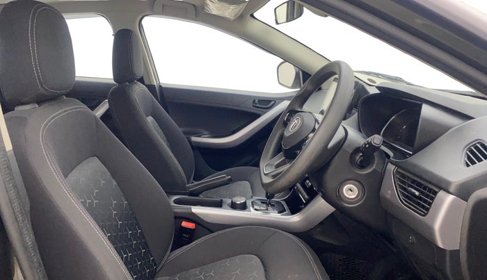 2023 Tata NEXON XMA SUNROOF PETROL, Petrol, Automatic, 14,457 km, Right Side Front Door Cabin