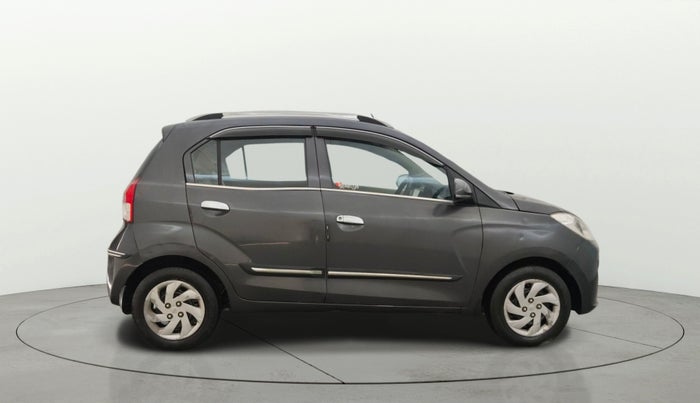 2020 Hyundai NEW SANTRO SPORTZ CNG, CNG, Manual, 1,15,243 km, Right Side View