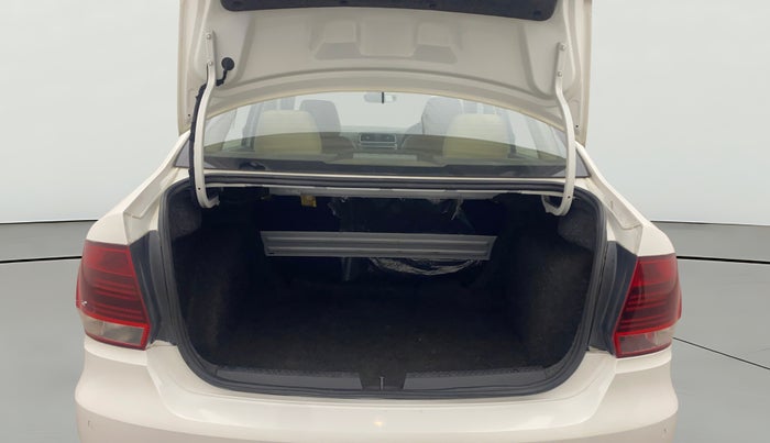 2017 Volkswagen Vento HIGHLINE PETROL AT, Petrol, Automatic, 84,972 km, Boot Open Zoomed View