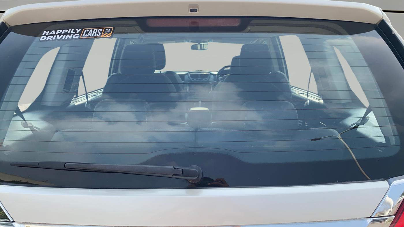 2017 Tata Hexa XTA 4X2 6 STR, Diesel, Automatic, 57,480 km, Rear Windshield