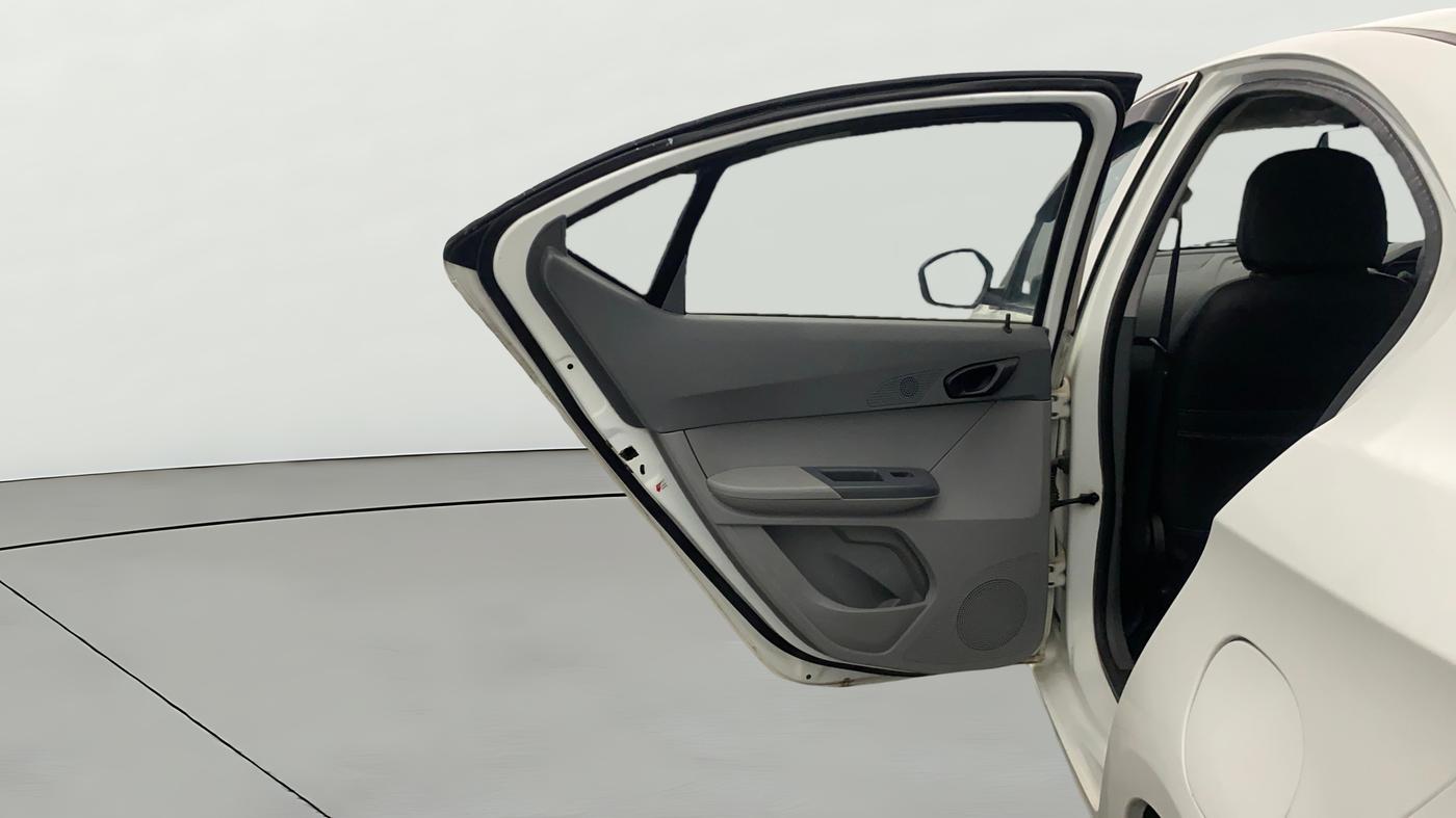 2022 Tata TIGOR XM PETROL, Petrol, Manual, 43,812 km, LHS Rear Door