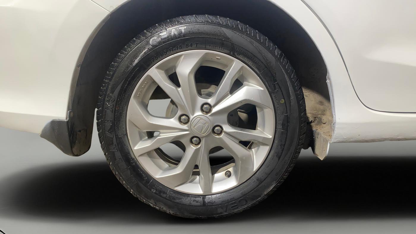 2018 Honda Amaze 1.5L I-DTEC V CVT, Diesel, Automatic, 89,202 km, Right Rear Wheel