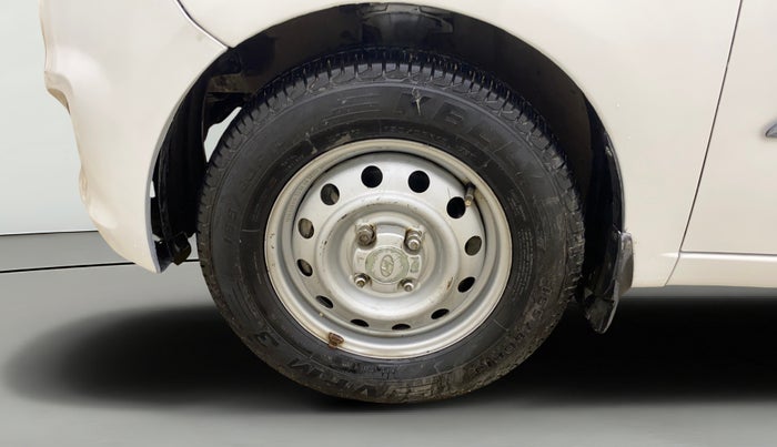 2013 Hyundai i10 MAGNA 1.1, CNG, Manual, 77,830 km, Left Front Wheel