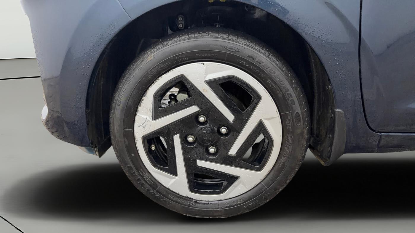 2025 Hyundai GRAND I10 NIOS SPORTZ 1.2 KAPPA VTVT CNG, CNG, Manual, 23,628 km, Left Front Wheel
