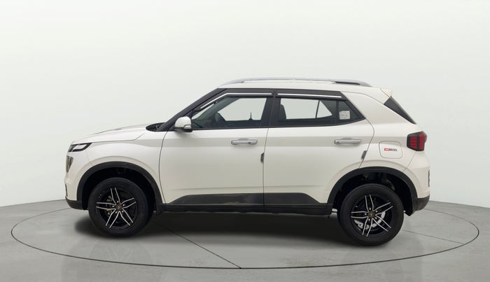 2023 Hyundai VENUE S PLUS 1.5 CRDI, Diesel, Manual, 29,143 km, Left Side