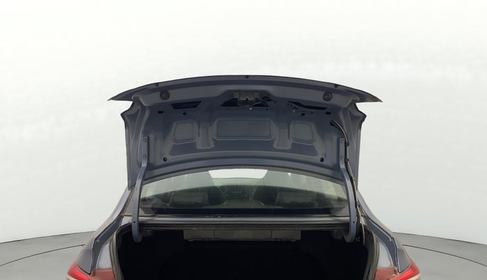 2015 Hyundai Xcent SX 1.2, Petrol, Manual, 1,20,441 km, Boot Door Open