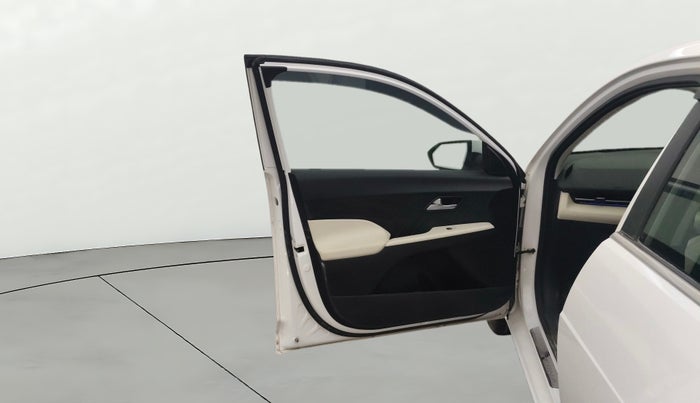 2023 Hyundai Verna SX 1.5 l MPI, Petrol, Manual, 37,974 km, LHS Front Door