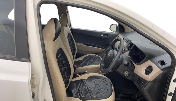 2015 Hyundai Xcent S 1.2, Petrol, Manual, 69,893 km, Right Side Front Door Cabin