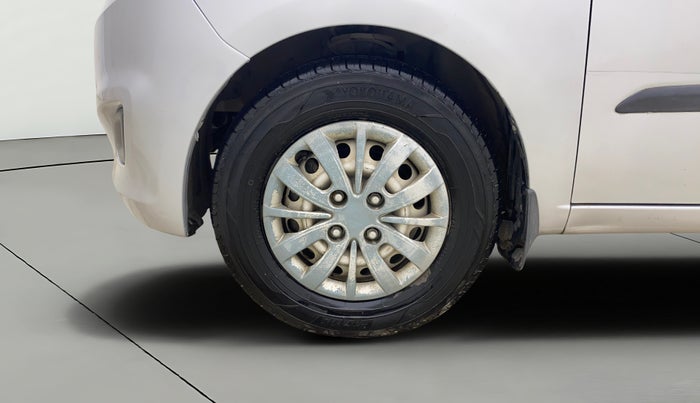 2014 Hyundai i10 MAGNA 1.1, Petrol, Manual, 56,641 km, Left Front Wheel