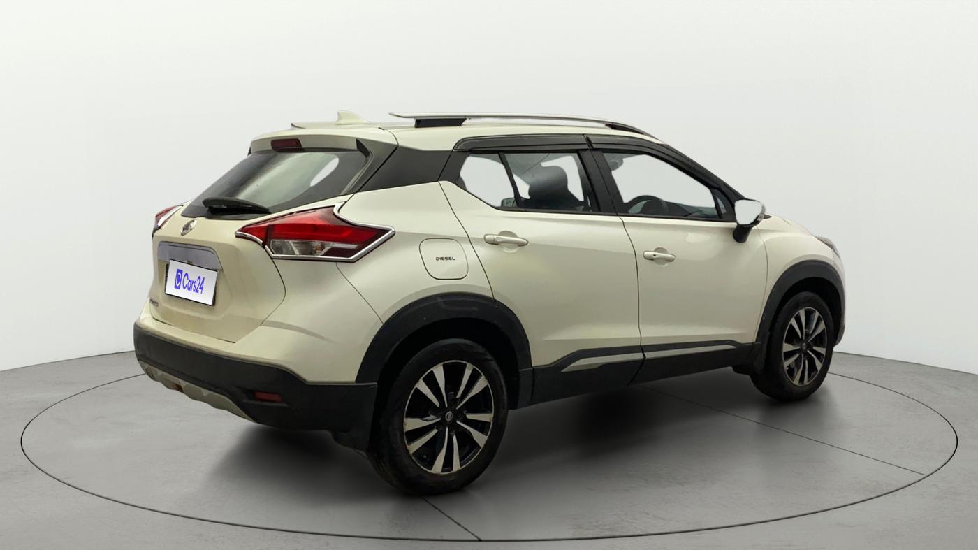 2019 Nissan Kicks XV PREMIUM (O) DIESEL, Diesel, Manual, 1,11,753 km, Right Back Diagonal