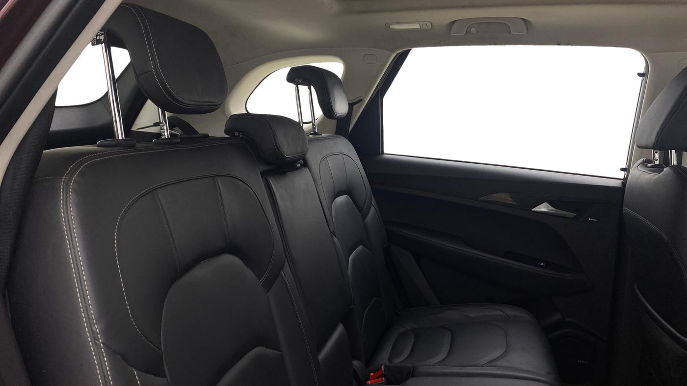 2019 MG HECTOR SHARP 1.5 DCT PETROL, Petrol, Automatic, 64,137 km, Right Side Rear Door Cabin