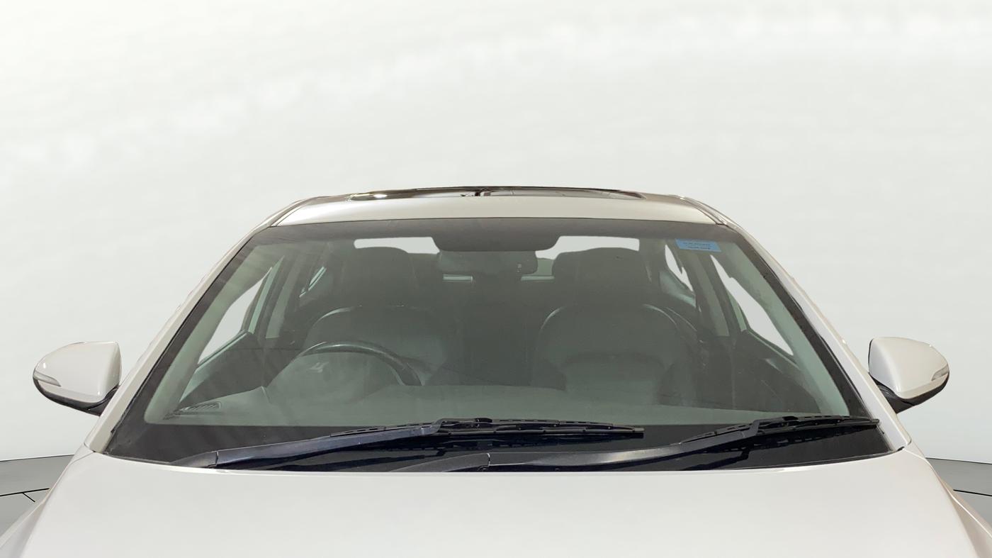 2018 Hyundai New Elantra 2.0 SX(O) AT PETROL, Petrol, Automatic, 58,002 km, Front Windshield