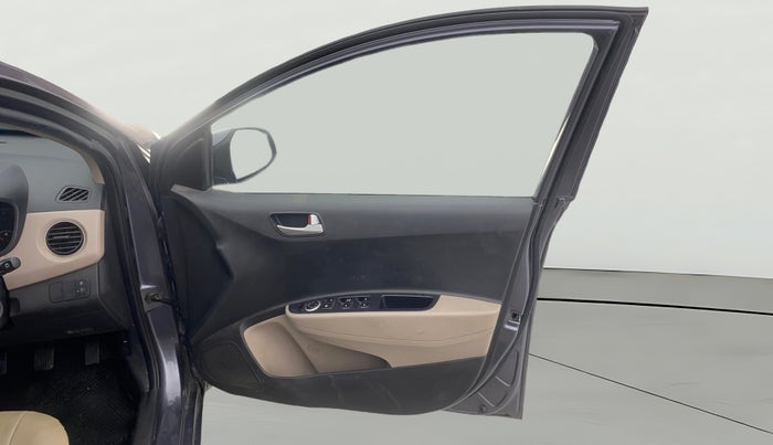 2015 Hyundai Grand i10 SPORTZ 1.2 KAPPA VTVT, Petrol, Manual, 70,997 km, RHS Front Door