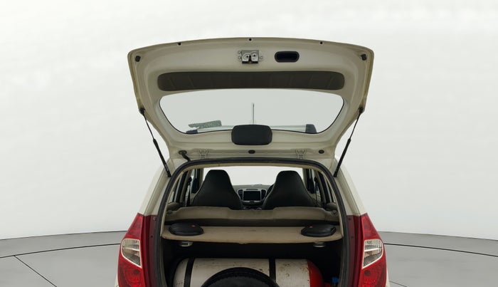 2015 Hyundai i10 MAGNA 1.1, CNG, Manual, 68,805 km, Boot Door Open