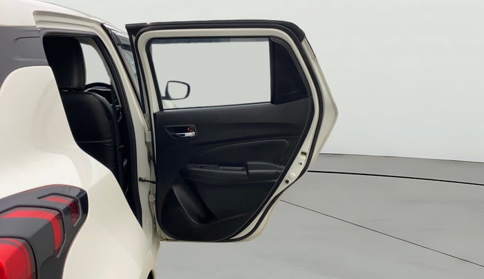 2023 Maruti Swift ZXI AMT, Petrol, Automatic, 22,855 km, RHS Rear Door