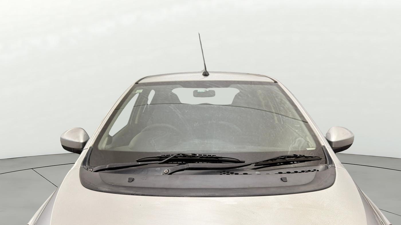 2018 Tata Tiago XT PETROL, Petrol, Manual, 84,108 km, Front Windshield