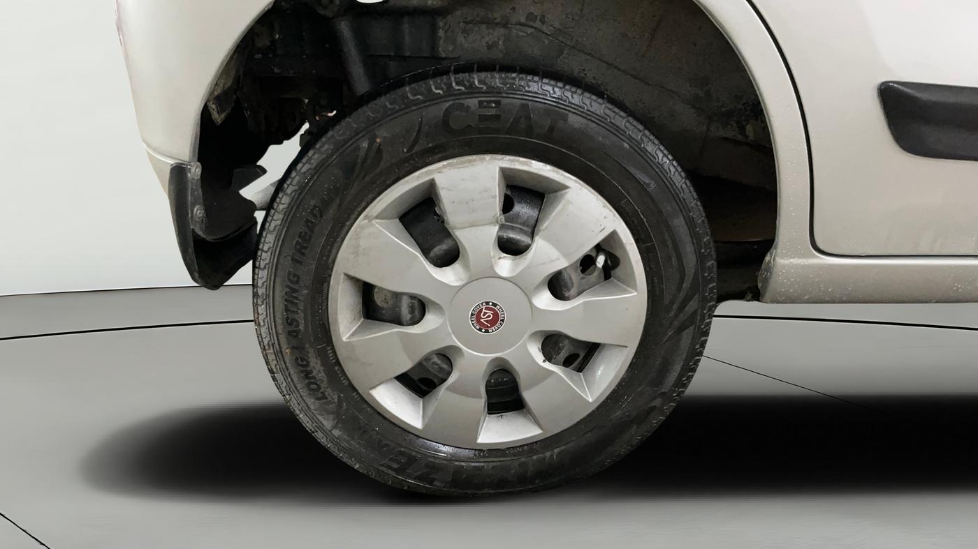 2014 Maruti Wagon R 1.0 LXI, Petrol, Manual, 87,492 km, Right Rear Wheel