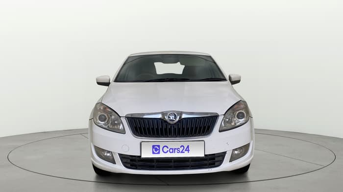 2014 Skoda Rapid ELEGANCE 1.6 TDI CR MT, Diesel, Manual, 1,19,587 km, Front