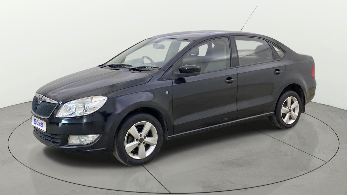 2014 Skoda Rapid ELEGANCE 1.6 MPI MT, Petrol, Manual, 80,416 km, Left Front Diagonal