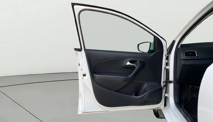 2020 Volkswagen Polo HIGHLINE PLUS 1.0, Petrol, Manual, 43,632 km, LHS Front Door