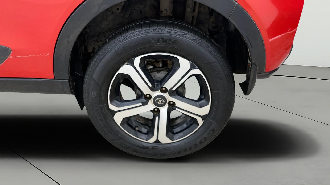 2022 Tata NEXON XZ PLUS PETROL, Petrol, Manual, 41,747 km, Left Rear Wheel