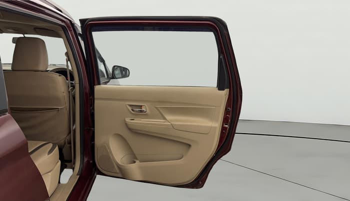 2020 Maruti Ertiga VXI CNG, CNG, Manual, 34,225 km, RHS Rear Door