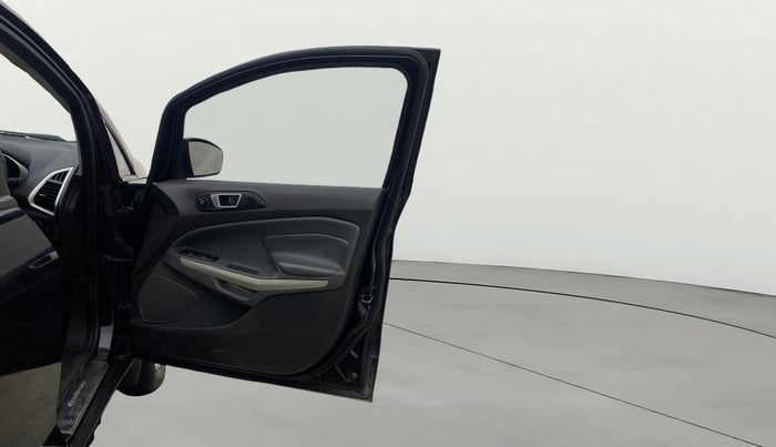 2015 Ford Ecosport TITANIUM+ 1.5L DIESEL, Diesel, Manual, 1,06,174 km, RHS Front Door