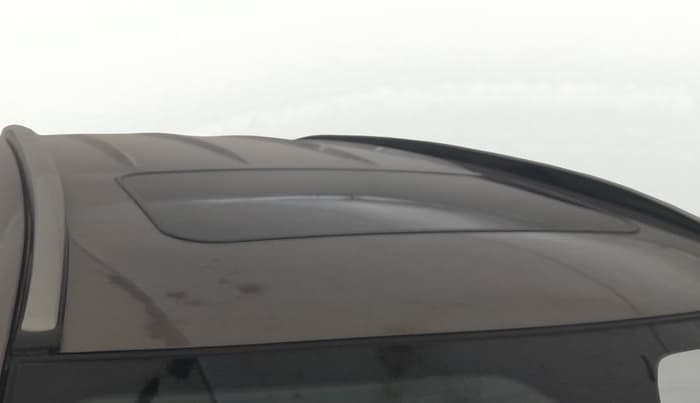 2018 Mahindra XUV500 W11 AT, Diesel, Automatic, 61,563 km, Roof