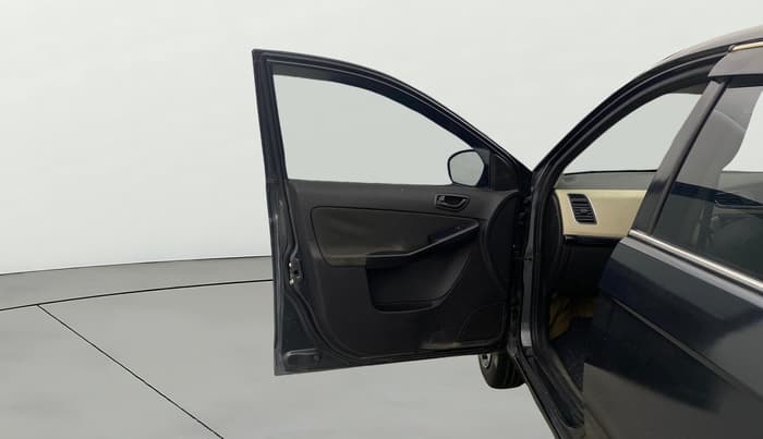 2017 Tata Zest XMS PETROL, Petrol, Manual, 58,615 km, LHS Front Door
