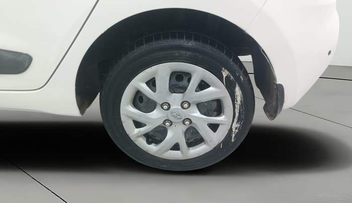 2017 Hyundai Grand i10 SPORTZ (O) 1.2 KAPPA VTVT, Petrol, Manual, 36,753 km, Left Rear Wheel