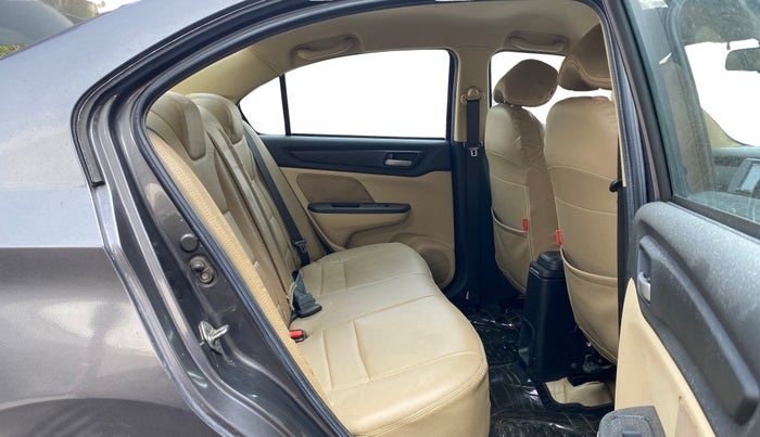 2019 Honda Amaze 1.2L I-VTEC V CVT, Petrol, Automatic, 33,764 km, Right Side Rear Door Cabin