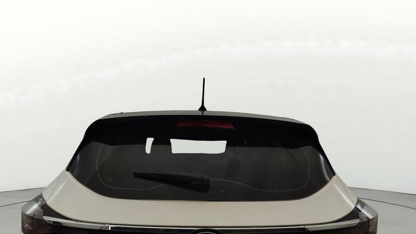 2019 Tata Harrier XM 2.0L KRYOTEC, Diesel, Manual, 1,21,599 km, Rear Windshield