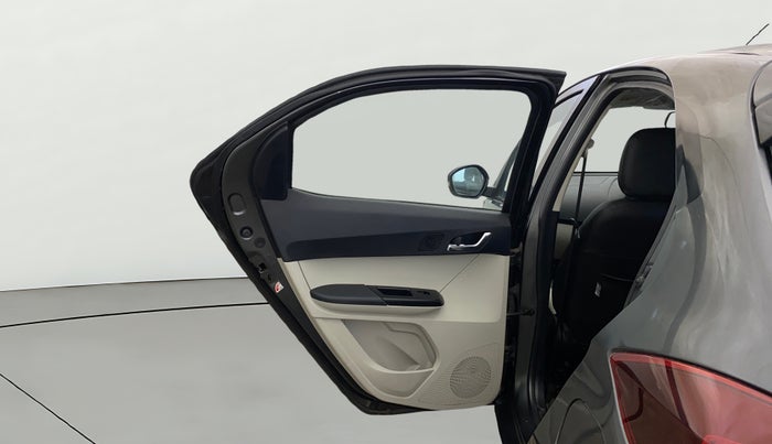 2022 Tata Tiago XZ PLUS CNG, CNG, Manual, 62,618 km, LHS Rear Door