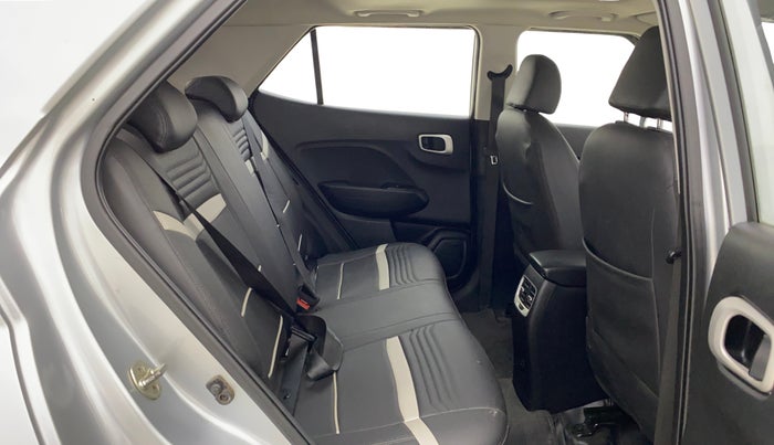 2019 Hyundai VENUE SX PLUS 1.0 TURBO DCT, Petrol, Automatic, 99,091 km, Right Side Rear Door Cabin