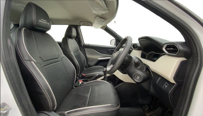2023 Nissan MAGNITE XE, Petrol, Manual, 11,691 km, Right Side Front Door Cabin