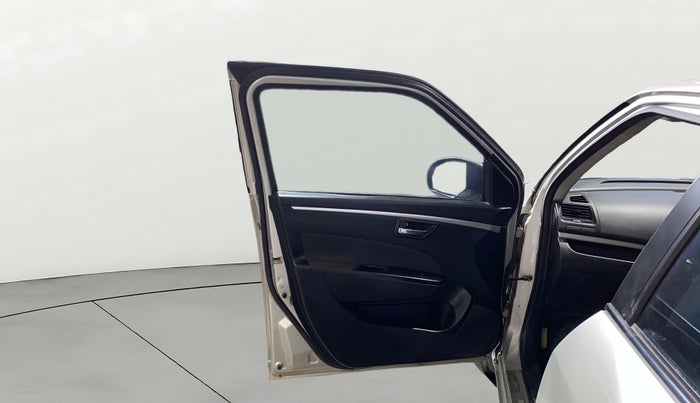 2014 Maruti Swift VXI, Petrol, Manual, 19,872 km, LHS Front Door