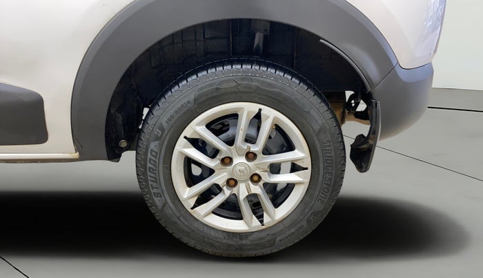 2020 Renault TRIBER RXT AMT, Petrol, Automatic, 43,288 km, Left Rear Wheel