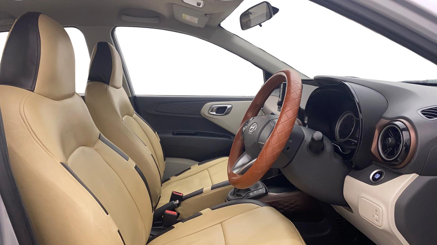 2021 Hyundai AURA SX PLUS 1.2 AMT, Petrol, Automatic, 26,914 km, Right Side Front Door Cabin