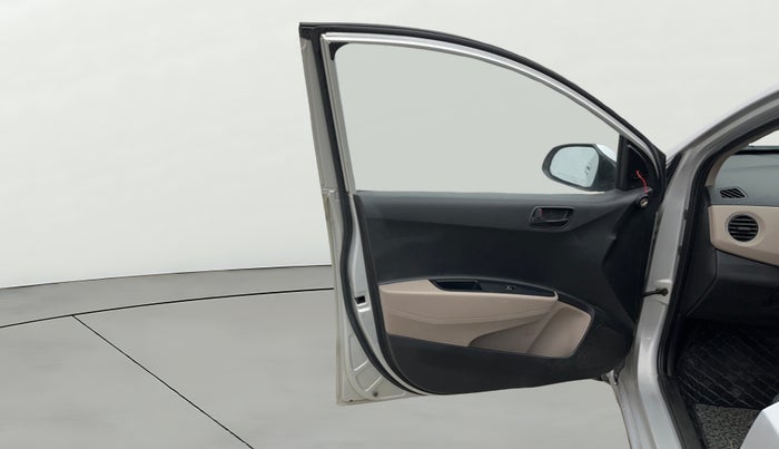 2016 Hyundai Grand i10 MAGNA 1.2 KAPPA VTVT, Petrol, Manual, 52,592 km, LHS Front Door