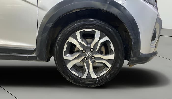 2018 Honda WR-V 1.5L I-DTEC VX MT, Diesel, Manual, 1,34,504 km, Right Front Wheel