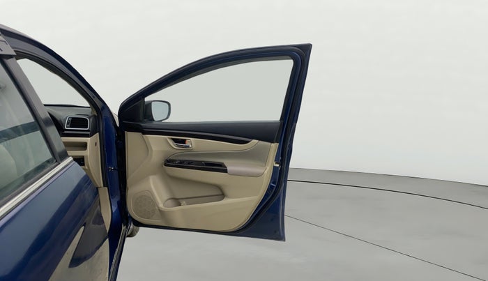 2017 Maruti Ciaz ZETA 1.4  MT PETROL, CNG, Manual, 63,310 km, RHS Front Door
