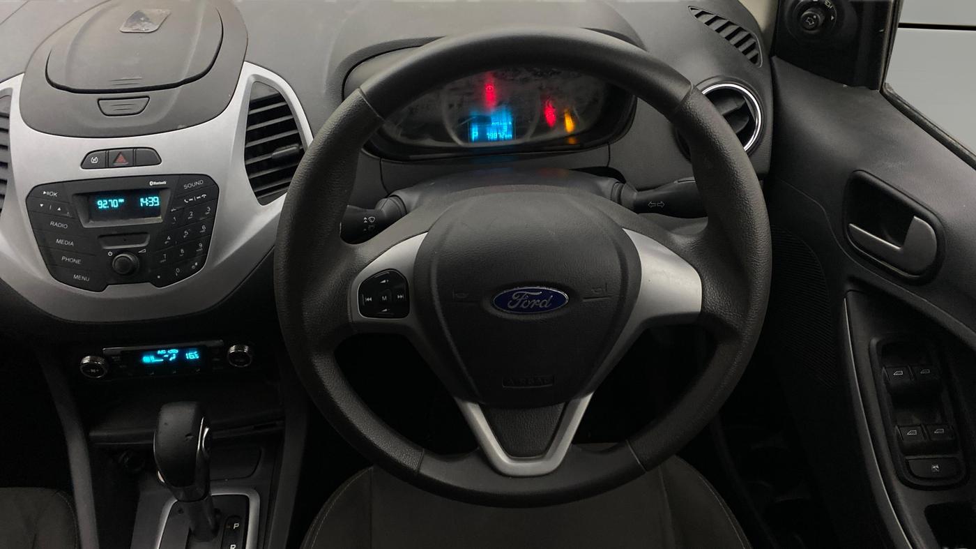 2016 Ford New Figo TITANIUM 1.5 PETROL AT, Petrol, Automatic, 79,835 km, Steering Wheel Close Up