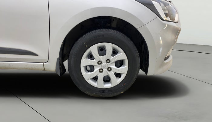 2016 Hyundai Elite i20 SPORTZ 1.2, Petrol, Manual, 48,724 km, Right Front Wheel