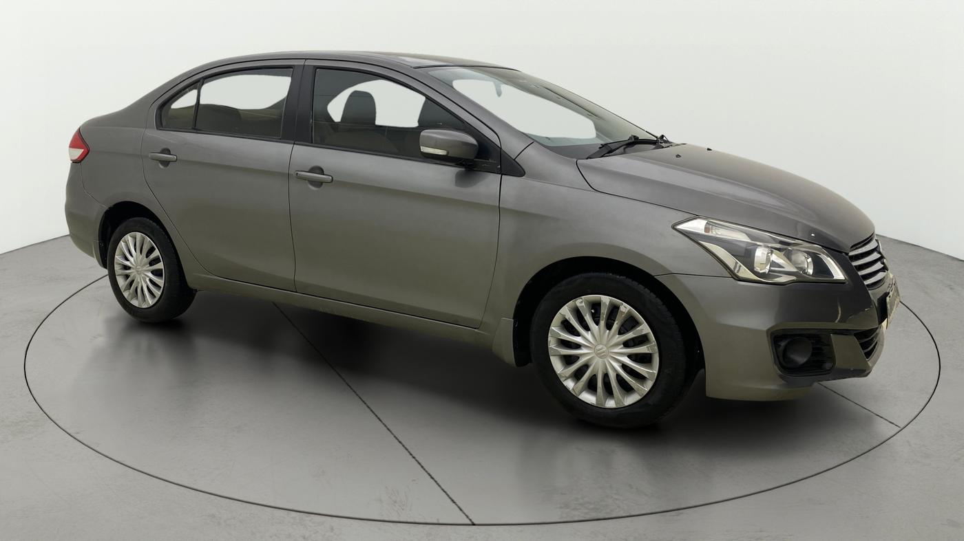 2017 Maruti Ciaz SIGMA DIESEL 1.3, Diesel, Manual, 1,46,842 km, Right Front Diagonal